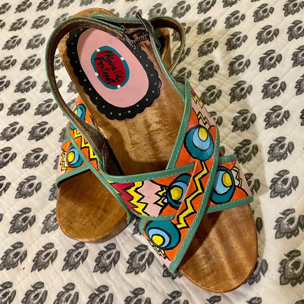 Colorful Women's Clogs sz 9